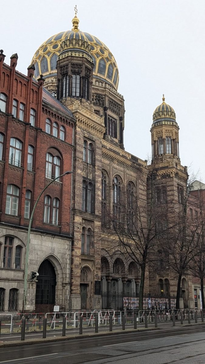 Nowa Synagoga ze złotą kopułą przy Oranienburger Straße