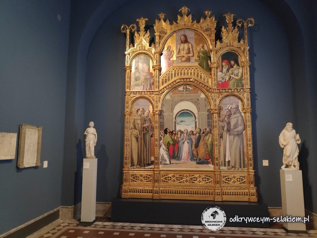 Złocony wenecki ołtarz w Bode-Museum
