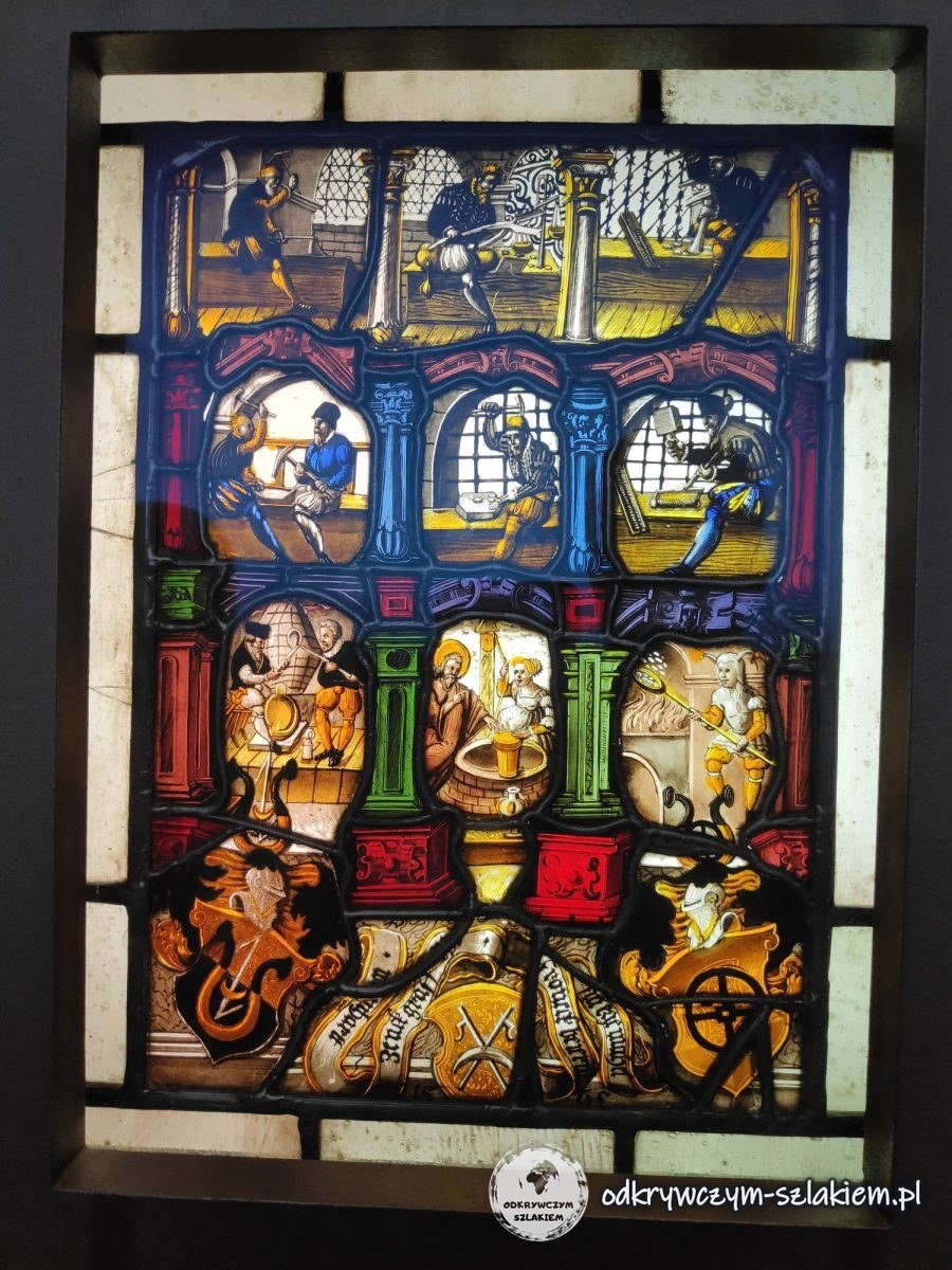 Kolorowy witraż w Bode-Museum