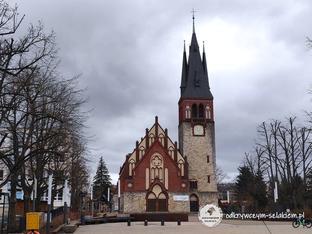 Ceglany kościół w Erkner