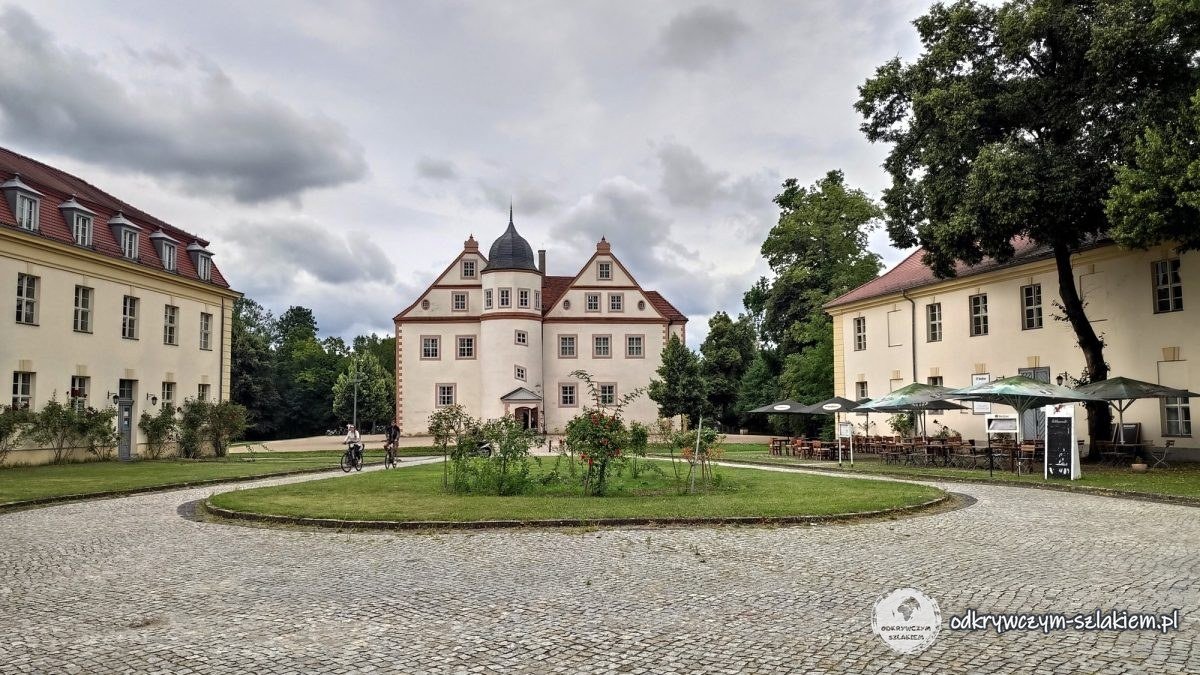 Dziedziniec przed Pałacem Königs Wusterhausen