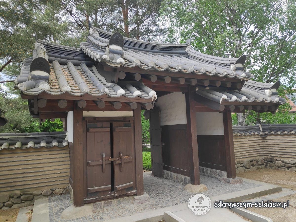 Brama ogrodu koreańskiego Seouler Garten w Gärten der Welt