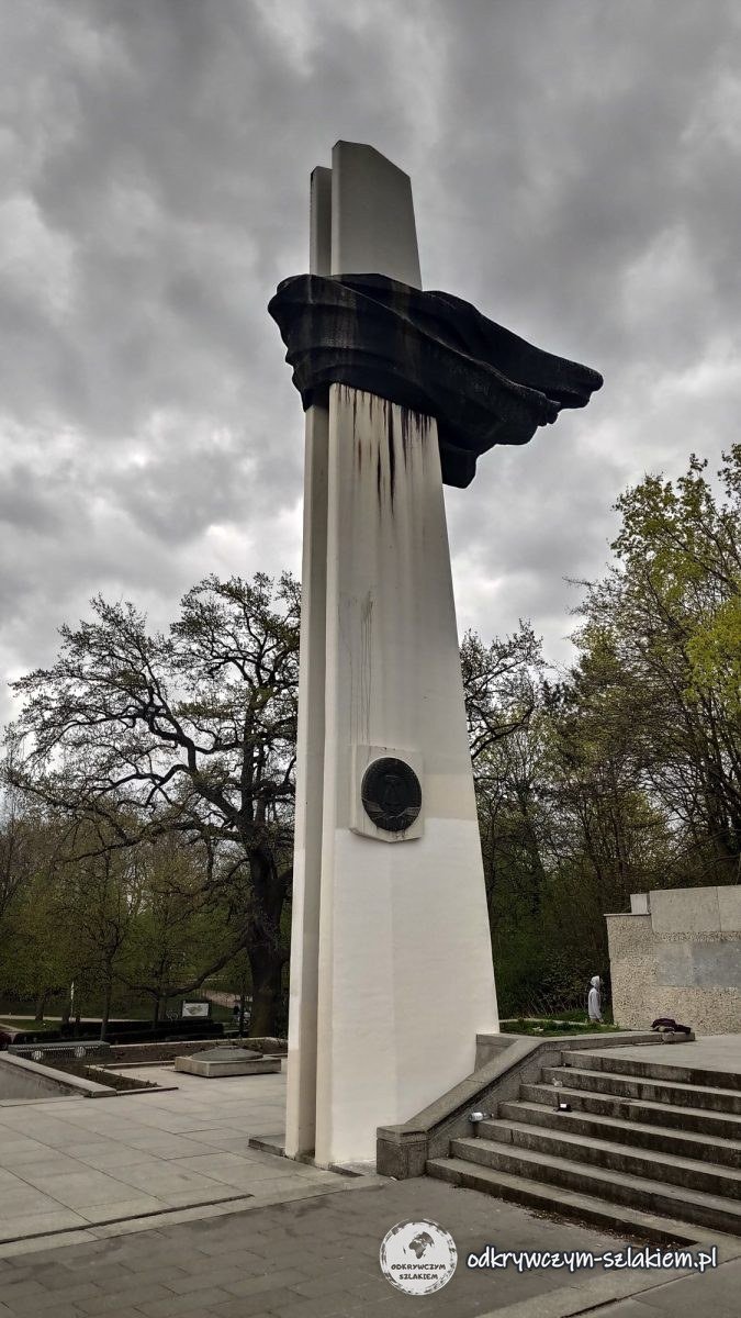 Kolumna pomnika Żołnierza Polskiego w Volkspark Friedrichshain