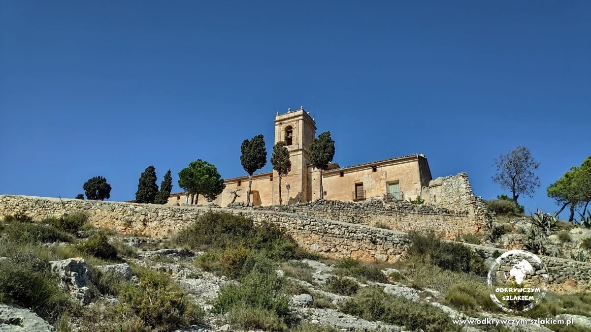Pustelnia Ermita del Sant Crist na wzgórzu nad Bocairent