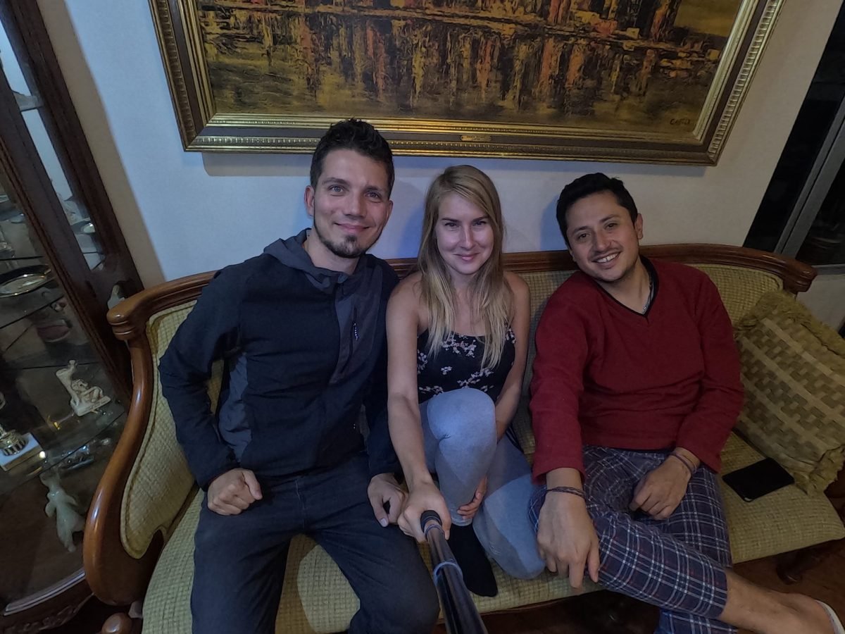 Wieczór z Edwinem, naszym gospodarzem z Couchsurfingu, w jego mieszkaniu w Quito