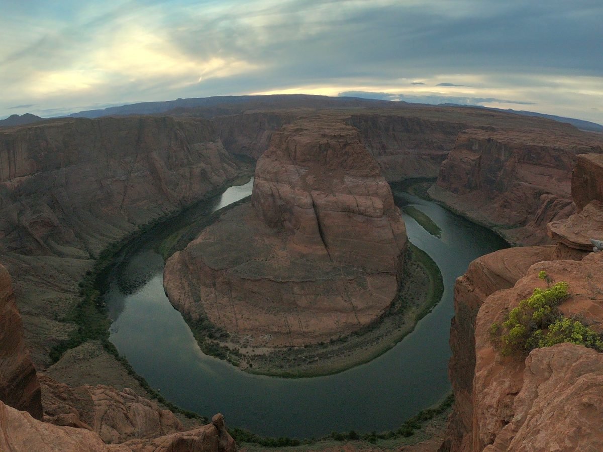 Horseshoe Bend – zakole rzeki Kolorado w kształcie podkowy koło Page