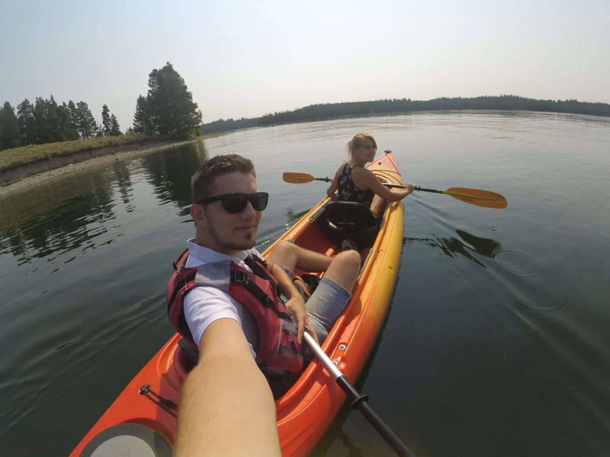 Na kajakach po jeziorze Jackson w Parku Narodowym Grand Teton