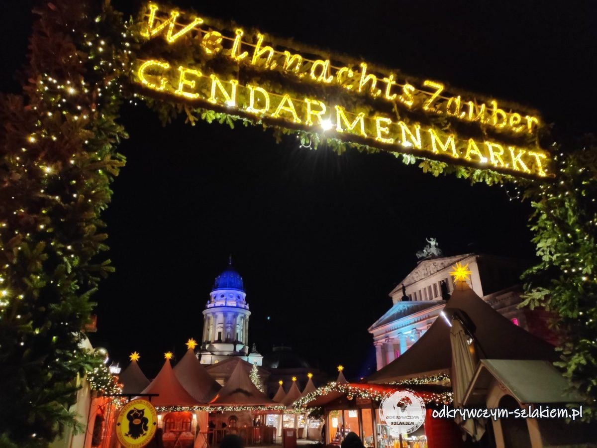 Brama jarmarku WeihnachtsZauber na Gendarmenmarkt