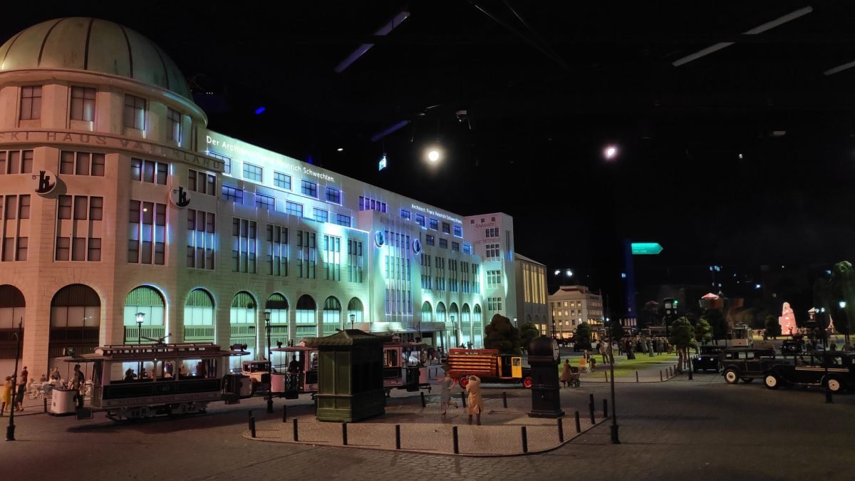 Haus Vaterland przy Potsdamer Platz na makiecie Little BIG City