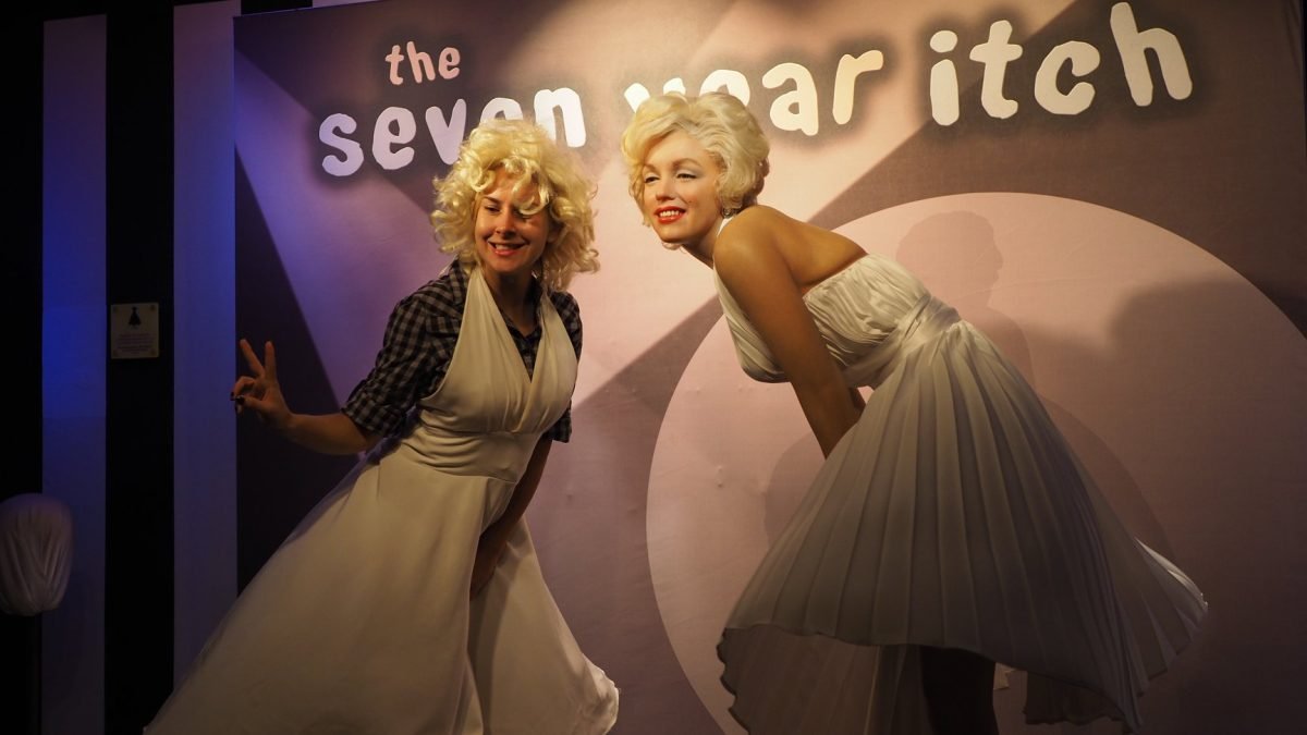Marilyn Monroe w białej sukience ze „Słomianego wdowca” – figura woskowa w Madame Tussauds Berlin