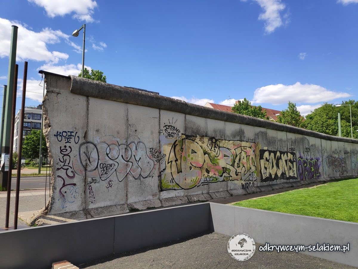 Oryginalny fragment muru przy Bernauer Straße