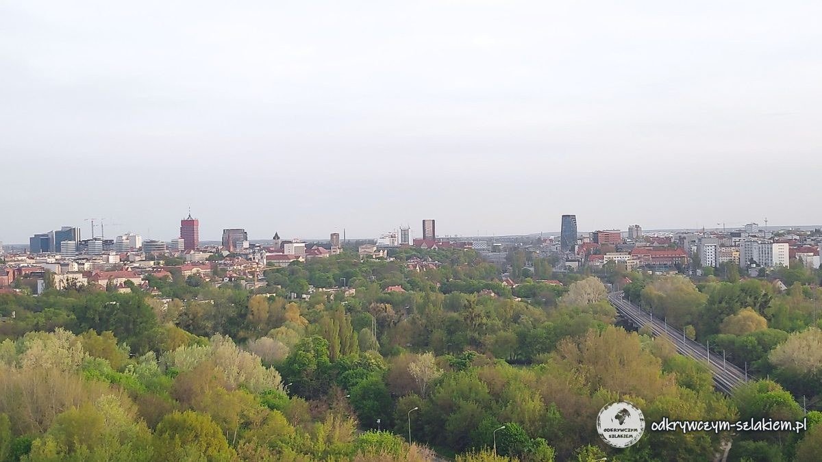 A panorama of Poznań from the Ferris wheel – green districts and the skyscrapers of the centre on the horizon