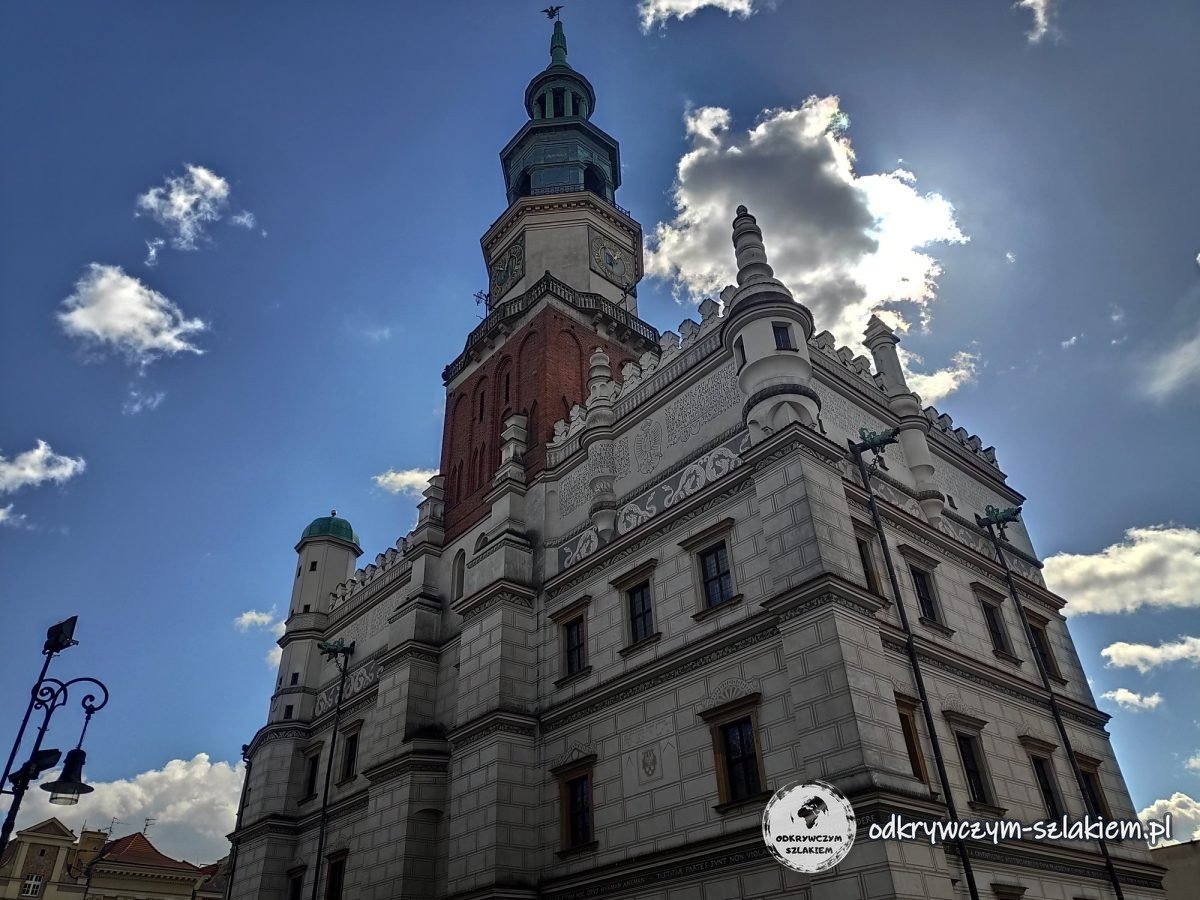 The Renaissance town hall on the Old Market Square in Poznań with its clock tower against a blue sky