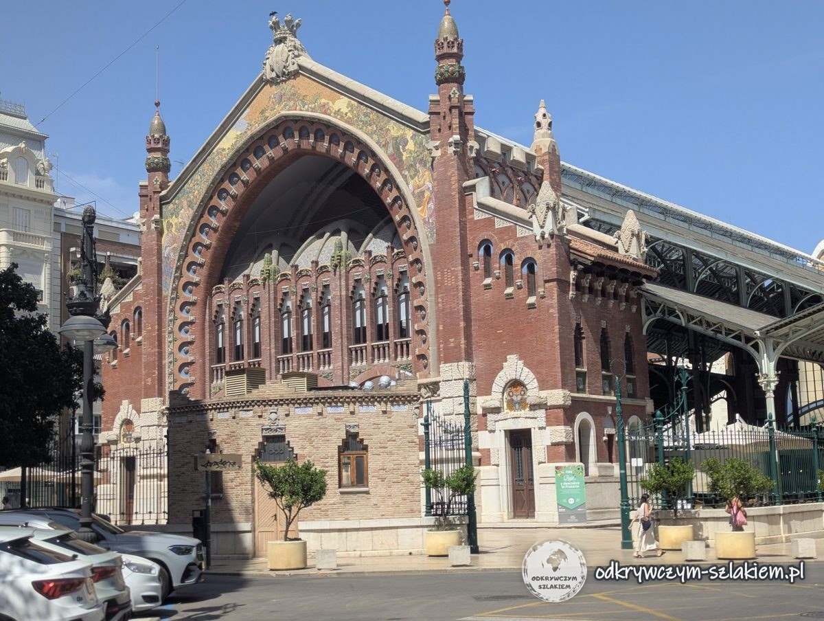 Mercado de Colón – modernistyczna hala targowa w Walencji