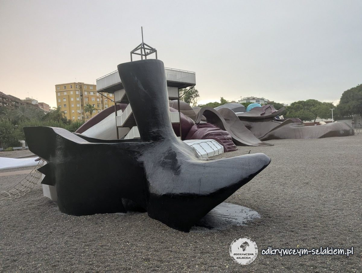 Plac zabaw Gulliver w Ogrodach Turii w Walencji