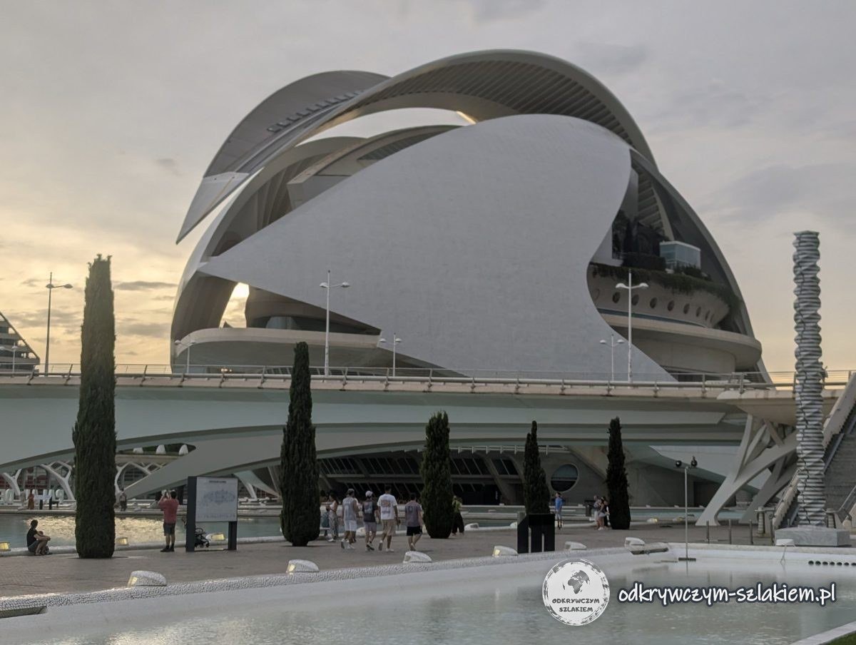 Palau de les Arts Reina Sofía w Mieście Sztuki i Nauki w Walencji